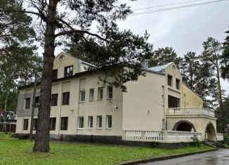Четырехкомнатная квартира на продажу, 185.2 м2, село Елыкаево, Сосновая улица, 9