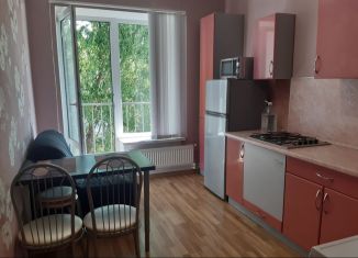 Аренда 1-комнатной квартиры, 40 м2, Таганрог, улица Адмирала Крюйса, 23/2, ЖК Солнечный Берег