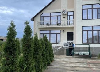 Сдаю в аренду дом, 200 м2, поселок при станции Инчхе