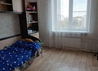 Продам трехкомнатную квартиру, 73.3 м2, Алексин, Северная улица, 17