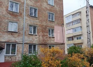 Продается 3-комнатная квартира, 56.7 м2, Анжеро-Судженск, улица имени 50-летия Октября, 12
