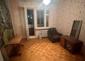 Продается трехкомнатная квартира, 53.6 м2, Воткинск, Школьная улица, 9