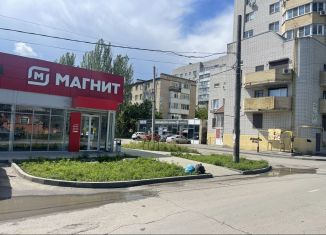 Продам помещение свободного назначения, 250 м2, Батайск, улица Гастелло, 10/2