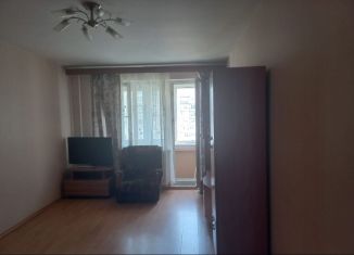 Продам двухкомнатную квартиру, 60 м2, Санкт-Петербург, Бухарестская улица, 156к1, метро Шушары