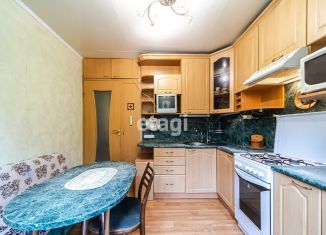 Продажа 2-комнатной квартиры, 47.7 м2, посёлок Песочный, Военный городок, 26