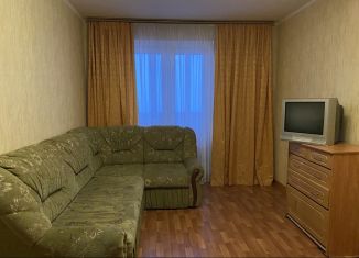 Сдается в аренду однокомнатная квартира, 37 м2, Курская область, проспект Победы, 44