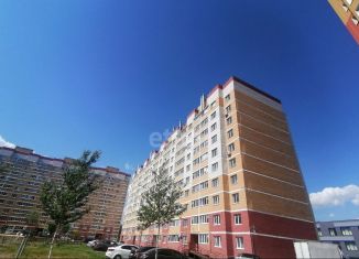 Продается трехкомнатная квартира, 86 м2, Татарстан, проспект Строителей, 32А