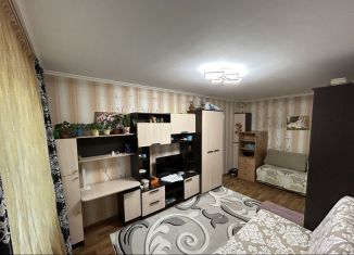 Продается 1-комнатная квартира, 35.6 м2, Чебоксары, улица Николая Гастелло, 13, Калининский район