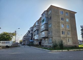 Продается 1-комнатная квартира, 38 м2, Баксан, проспект Ленина, 130