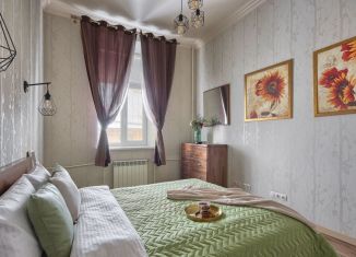 Сдается двухкомнатная квартира, 67 м2, Санкт-Петербург, Малая Морская улица, 7, метро Гостиный двор