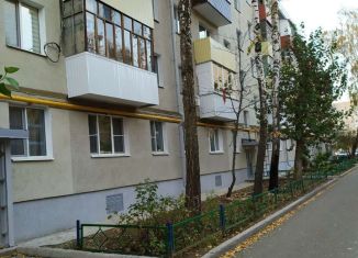 Продается 2-комнатная квартира, 44 м2, Казань, улица Челюскина, 27