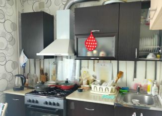 3-ком. квартира на продажу, 58 м2, Биробиджан, Осенняя улица, 3, микрорайон Осенний