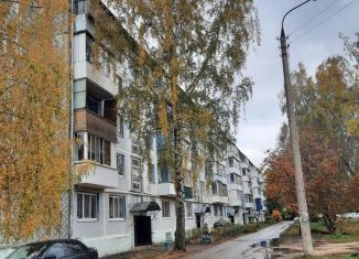 Продается 2-комнатная квартира, 44.4 м2, посёлок городского типа Знаменка, улица Ленина, 2