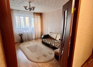 Продам 3-комнатную квартиру, 65 м2, Кузнецк, улица Приборостроителей, 1