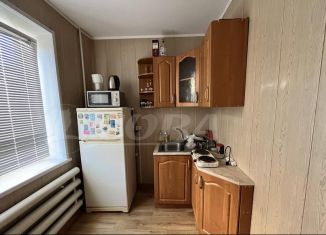 Сдача в аренду 1-ком. квартиры, 28 м2, Тобольск, 9-й микрорайон, 23