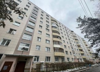 Продажа четырехкомнатной квартиры, 70 м2, Клин, улица Дзержинского, 16