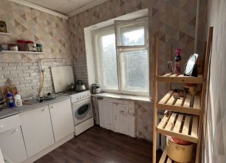 Продаю 2-ком. квартиру, 42.5 м2, Курск, улица Радищева, 71к2