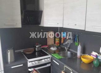 Продаю трехкомнатную квартиру, 54 м2, Красноярский край, проезд Котульского, 2