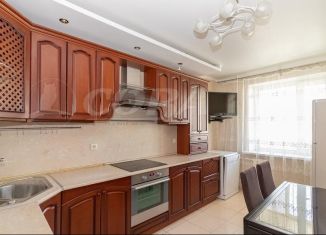 Продается 3-ком. квартира, 85.6 м2, Тюмень, Малая Боровская улица, 38, Восточный округ