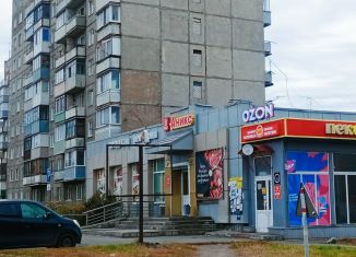 Продаю 1-комнатную квартиру, 30 м2, Новоалтайск, улица Военстроя, 82