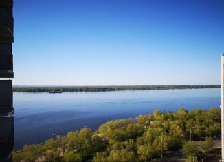 Сдаю в аренду 2-ком. квартиру, 56 м2, Волгоград, улица Фадеева, 61, Красноармейский район