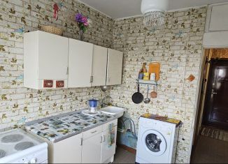 Продам 1-ком. квартиру, 34 м2, Барнаул, улица Энтузиастов, 28