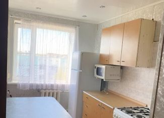 Продам 4-комнатную квартиру, 81 м2, Таганрог, улица Маршала Жукова, 2А-6