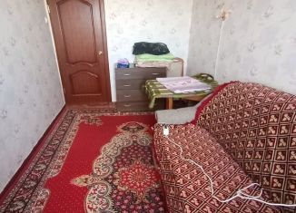 Сдам в аренду 2-комнатную квартиру, 43 м2, Мурманск, улица Капитана Копытова, 48, Первомайский округ