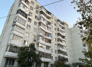 Продам 1-ком. квартиру, 23.3 м2, Уфа, улица Николая Дмитриева, 11, Советский район