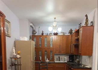 Продажа 2-комнатной квартиры, 56 м2, Москва, проезд Серебрякова, 11к1, станция Ботанический сад