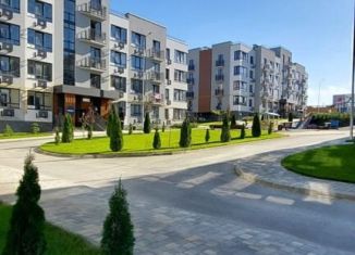 Продажа 1-ком. квартиры, 42.5 м2, Крым, улица Славы, 1