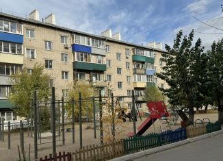 Продам 2-ком. квартиру, 46.7 м2, Чита, улица Карла Маркса, 29А