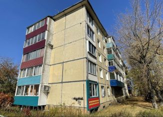 Продам 1-комнатную квартиру, 31.9 м2, Белогорск, улица Чехова, 46