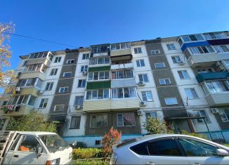 Продается 3-ком. квартира, 60.9 м2, Хабаровск, Стадионный переулок, 5А