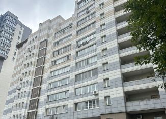 Продаю 3-ком. квартиру, 121 м2, Свердловская область, улица Карла Маркса, 12