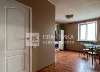 Продам 2-комнатную квартиру, 58 м2, Московская область, улица 60 лет Победы, 2