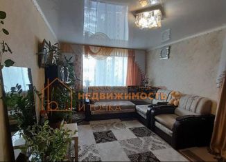 Продается 4-ком. квартира, 70.4 м2, Дюртюли, улица Матросова, 6