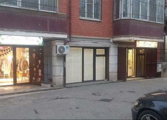 Продаю торговую площадь, 20 м2, Махачкала, улица Максима Горького, 85А, Советский район