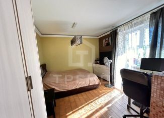 Продам квартиру студию, 29.3 м2, Санкт-Петербург, Ленская улица, 19к1, метро Ладожская