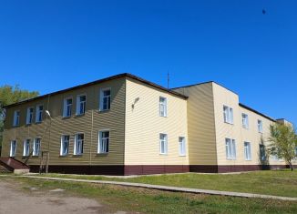 Продам 1-комнатную квартиру, 35.7 м2, село Новотроицкое, улица Ленина, 3А