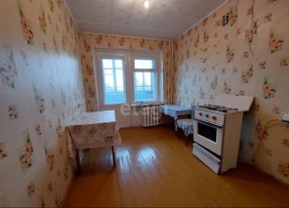 Продаю 2-ком. квартиру, 44 м2, село Абаканово, улица Костромцова, 35