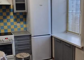 Сдам двухкомнатную квартиру, 42 м2, Абакан, проспект Ленина, 29