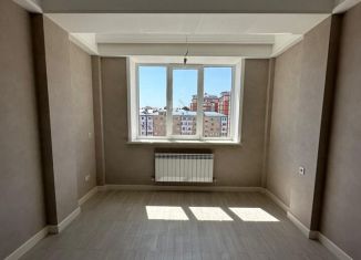 Продается трехкомнатная квартира, 90 м2, Дагестан, улица Ленина, 98