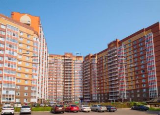 Продажа 2-ком. квартиры, 46.3 м2, Красноярск, улица Калинина, 18, Железнодорожный район