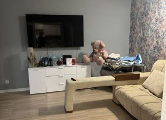 Сдаю в аренду 2-ком. квартиру, 47 м2, Москва, Боровское шоссе, 2к5