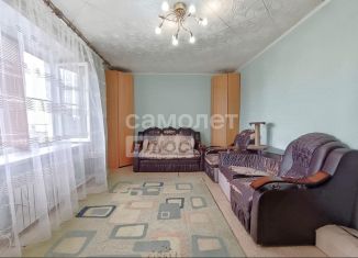 Продается 2-ком. квартира, 52.1 м2, Астрахань, Каунасская улица, 49к2