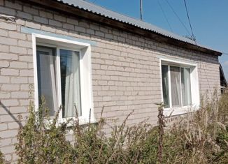 Сдаю в аренду дом, 60 м2, поселок городского типа Аксубаево, улица Уракова, 7