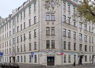 Продам пятикомнатную квартиру, 178 м2, Москва, Басманный район, Гусятников переулок, 13/3