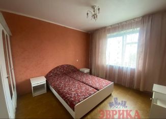 Аренда 2-комнатной квартиры, 53 м2, Крымск, улица Спартака, 1