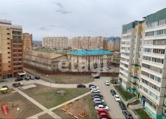 Продам трехкомнатную квартиру, 66 м2, Альметьевск, улица Ленина, 145